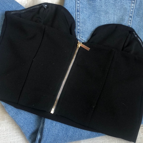 Dynamite Crop Top - Picture 2 of 3